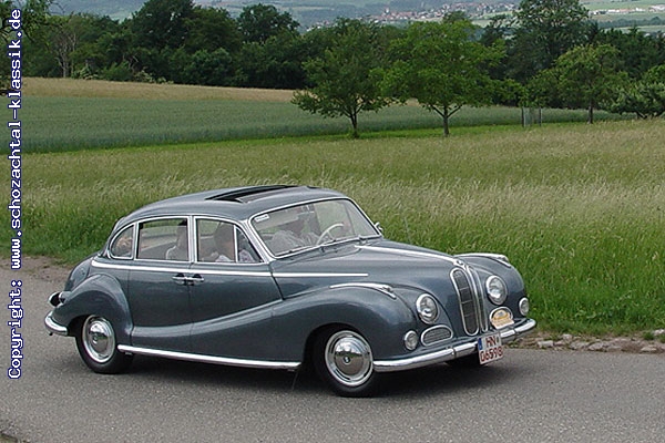 http://www.schozachtal-klassik.de/galerie/cache/vs_2007%20-%20Unterwegs_Unterwegs2007_109.jpg
