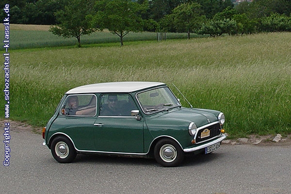 http://www.schozachtal-klassik.de/galerie/cache/vs_2007%20-%20Unterwegs_Unterwegs2007_110.jpg